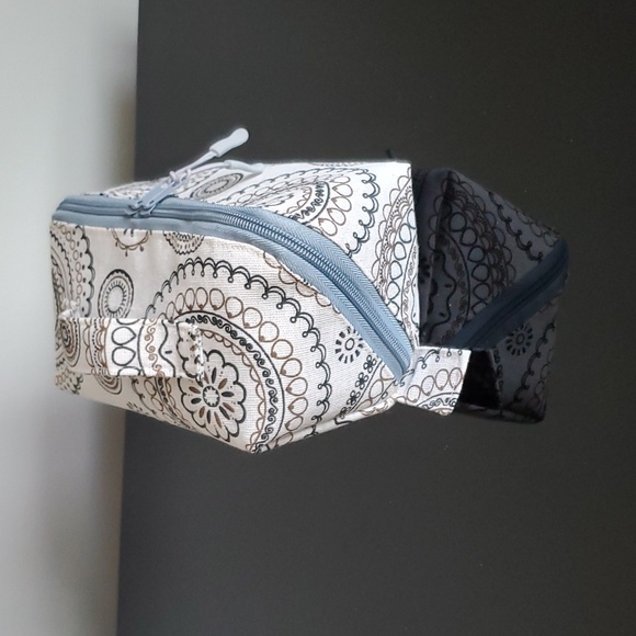 Handmade Cosmetic Organizer - Picture 5 of 7